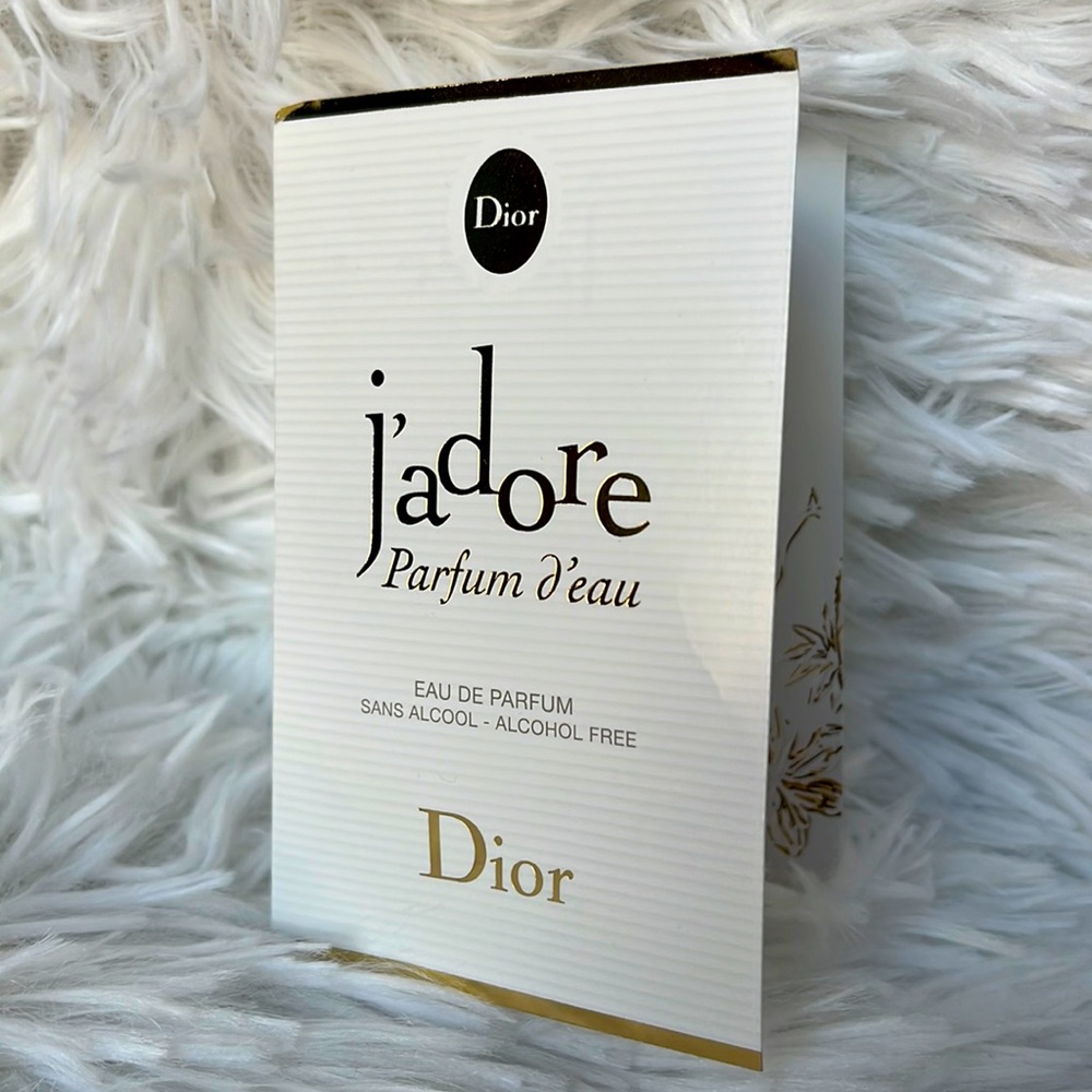 3/$15 🌻 J’adore Dior sample